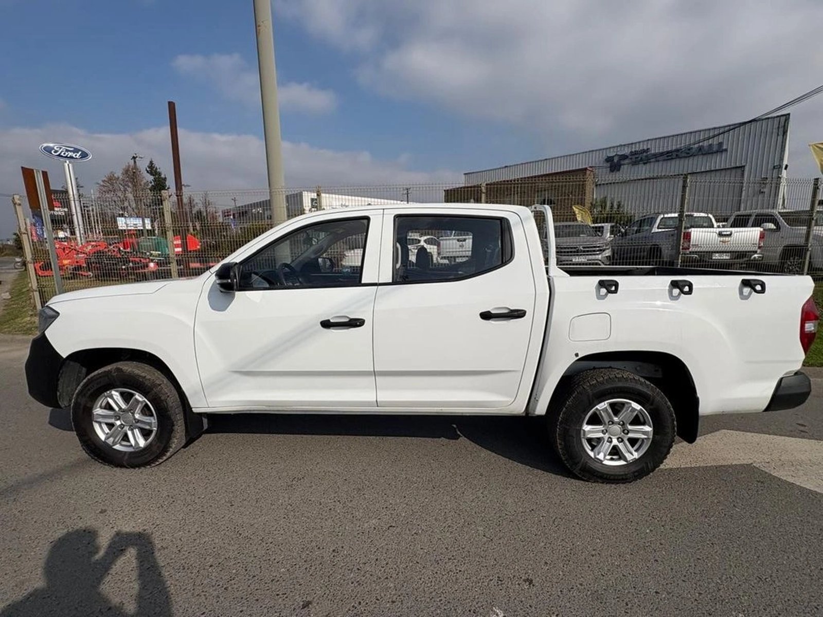 MAXUS T60 DX MT 4X2 2024 - Imagen 4 de 13