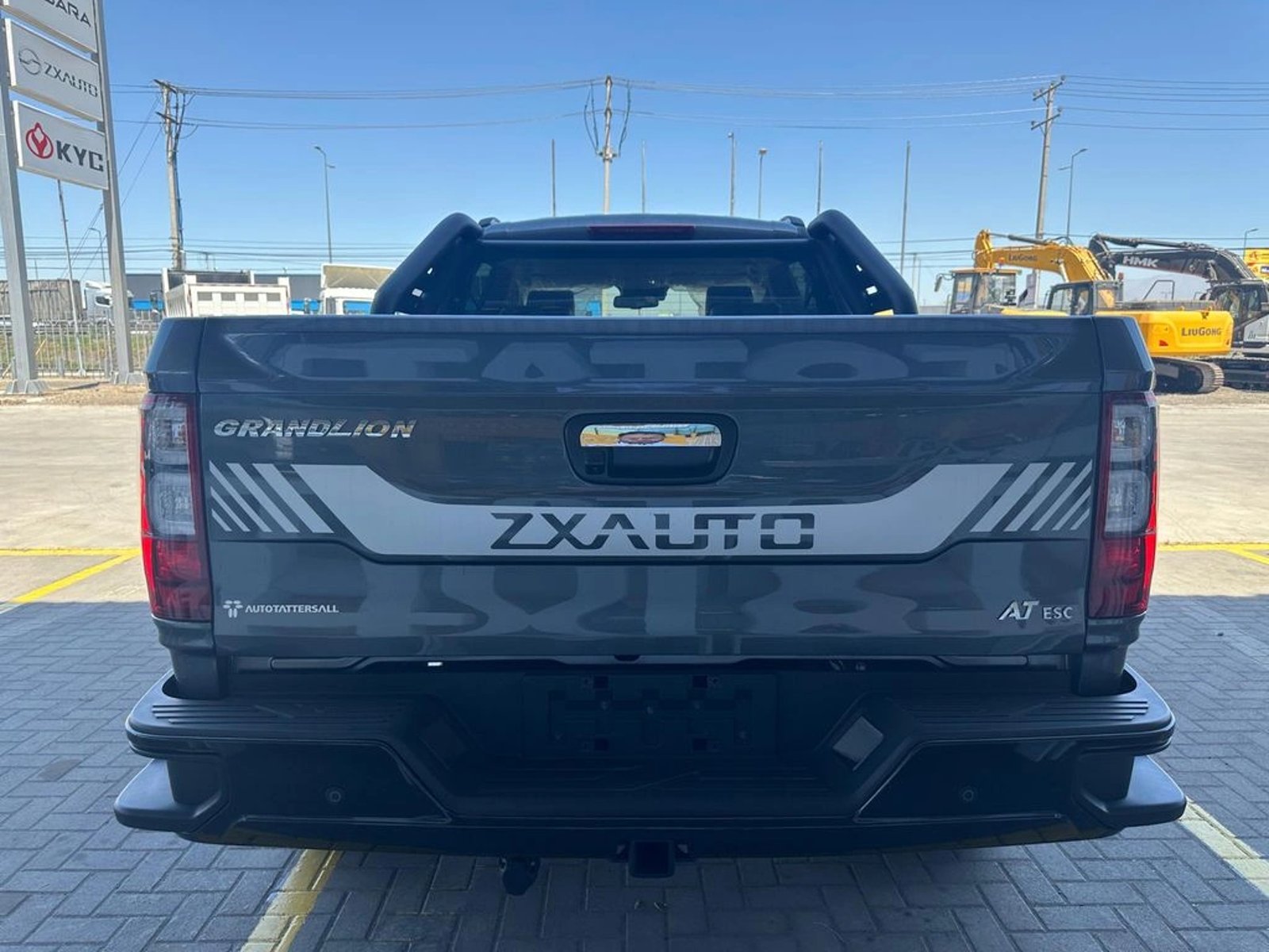 ZX AUTO GRAND LION LUX XL DIESEL 4X4 AT 2.3 E6 2026 - Imagen 6 de 19