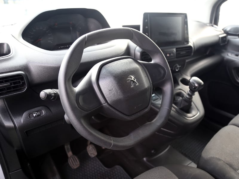 Peugeot PARTNER L1 BLUE HDI 2024 - Imagen 14 de 20