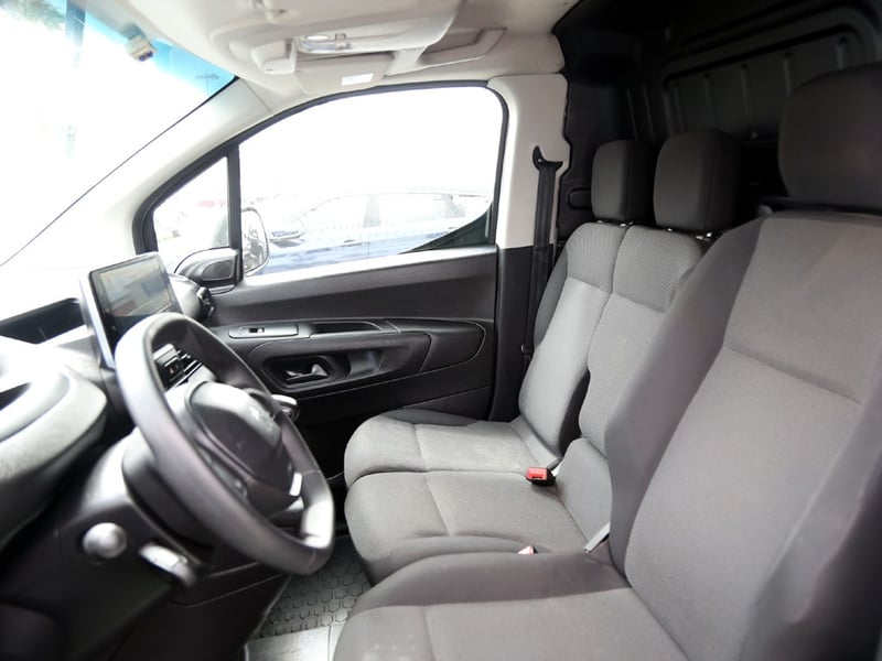 Peugeot PARTNER L1 BLUE HDI 2024 - Imagen 13 de 20