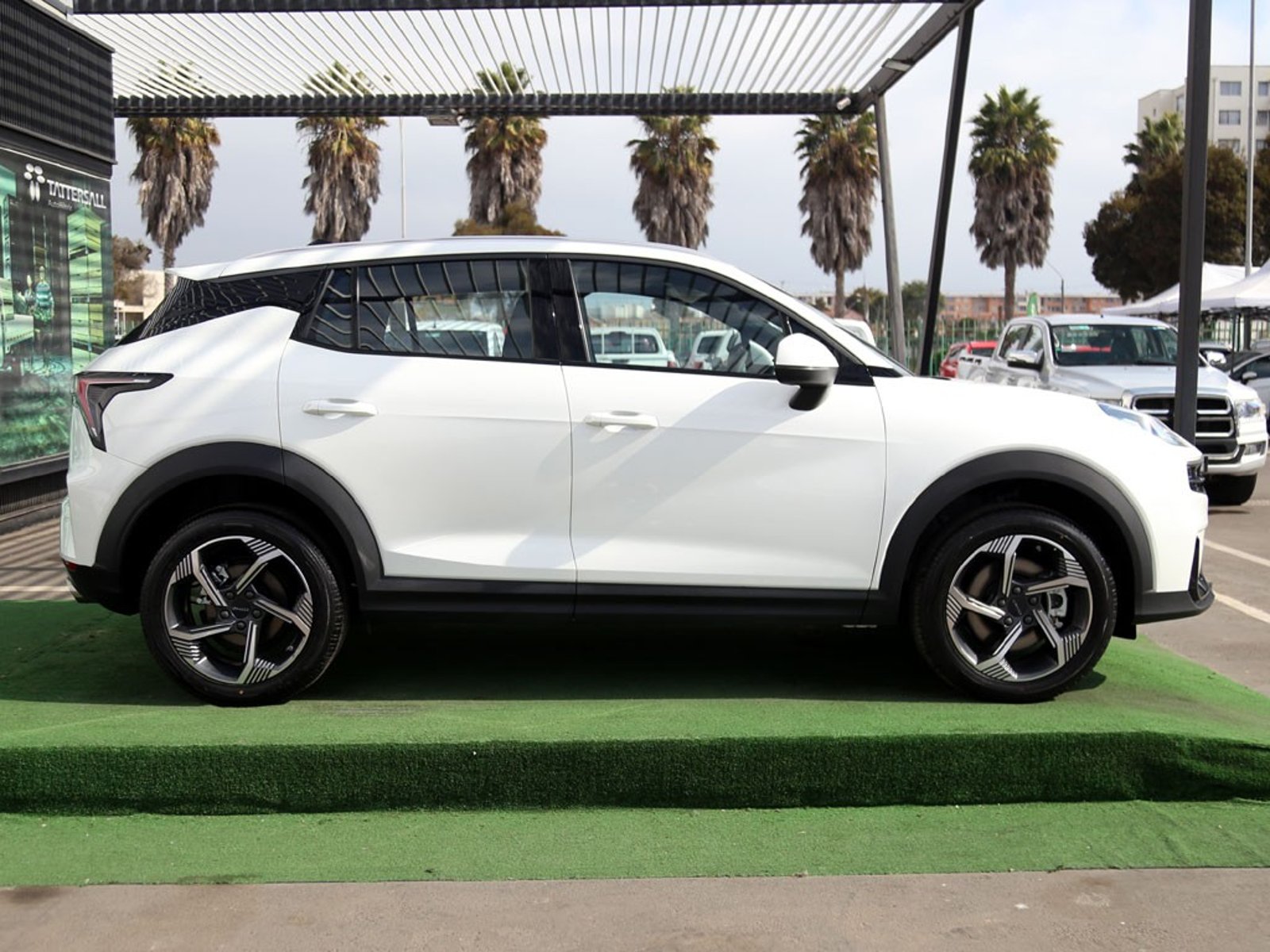 LYNK&CO 06 PLUS AT 1.5T 2026 - Imagen 4 de 20