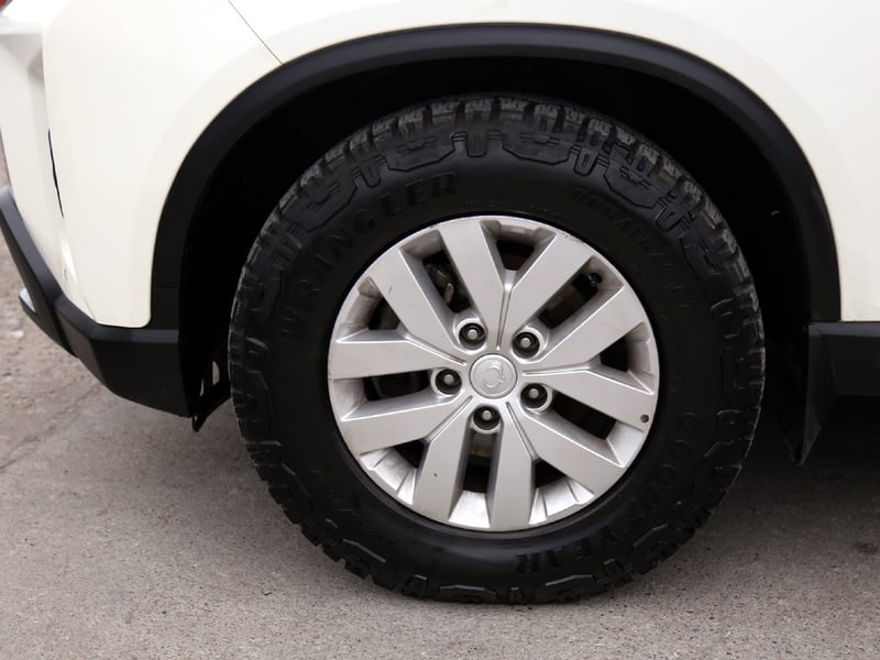 SsangYong MUSSO Grand 4X4 2.2 2023 - Imagen 10 de 20
