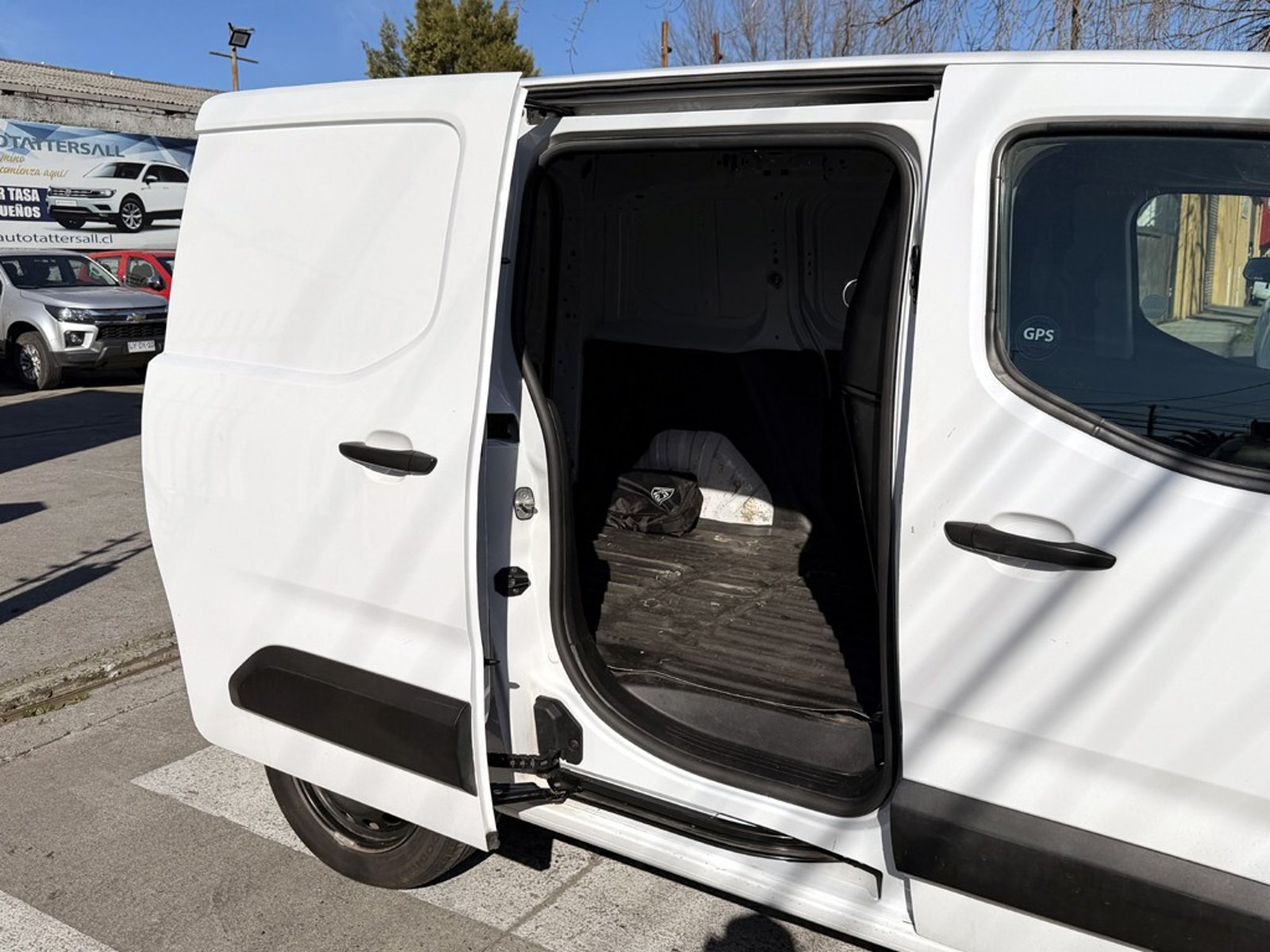 Peugeot PARTNER L1 BLUE HDI 2024 - Imagen 10 de 20