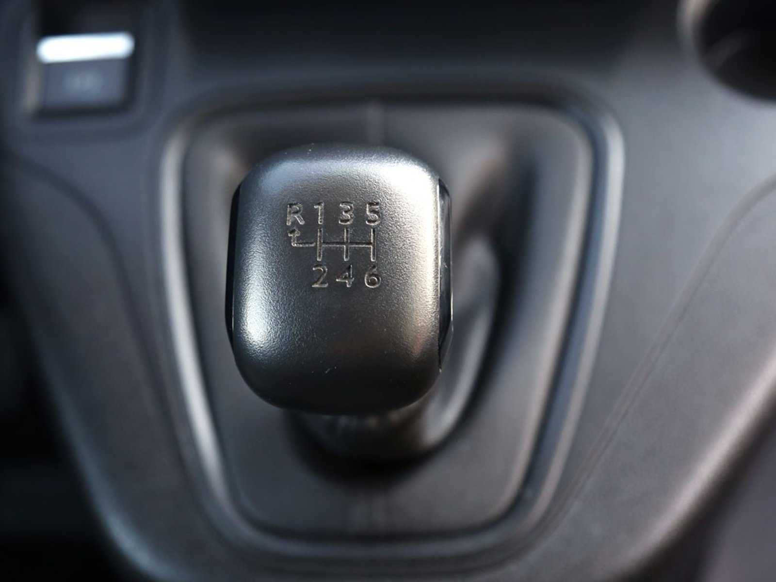 Peugeot PARTNER 1.5 L1 MT DIESEL 2024 - Imagen 18 de 20