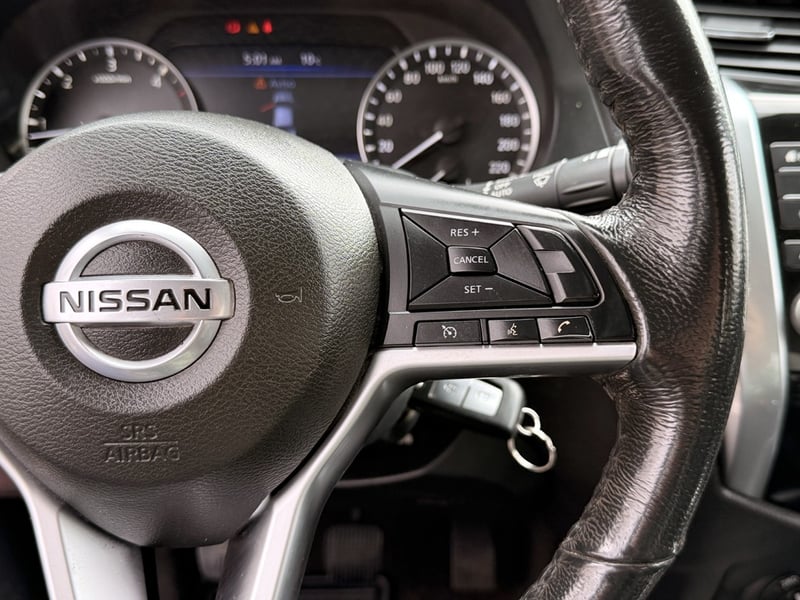 Nissan NAVARA NAVARA 2.3 XE 4X4 2022 - Imagen 15 de 20
