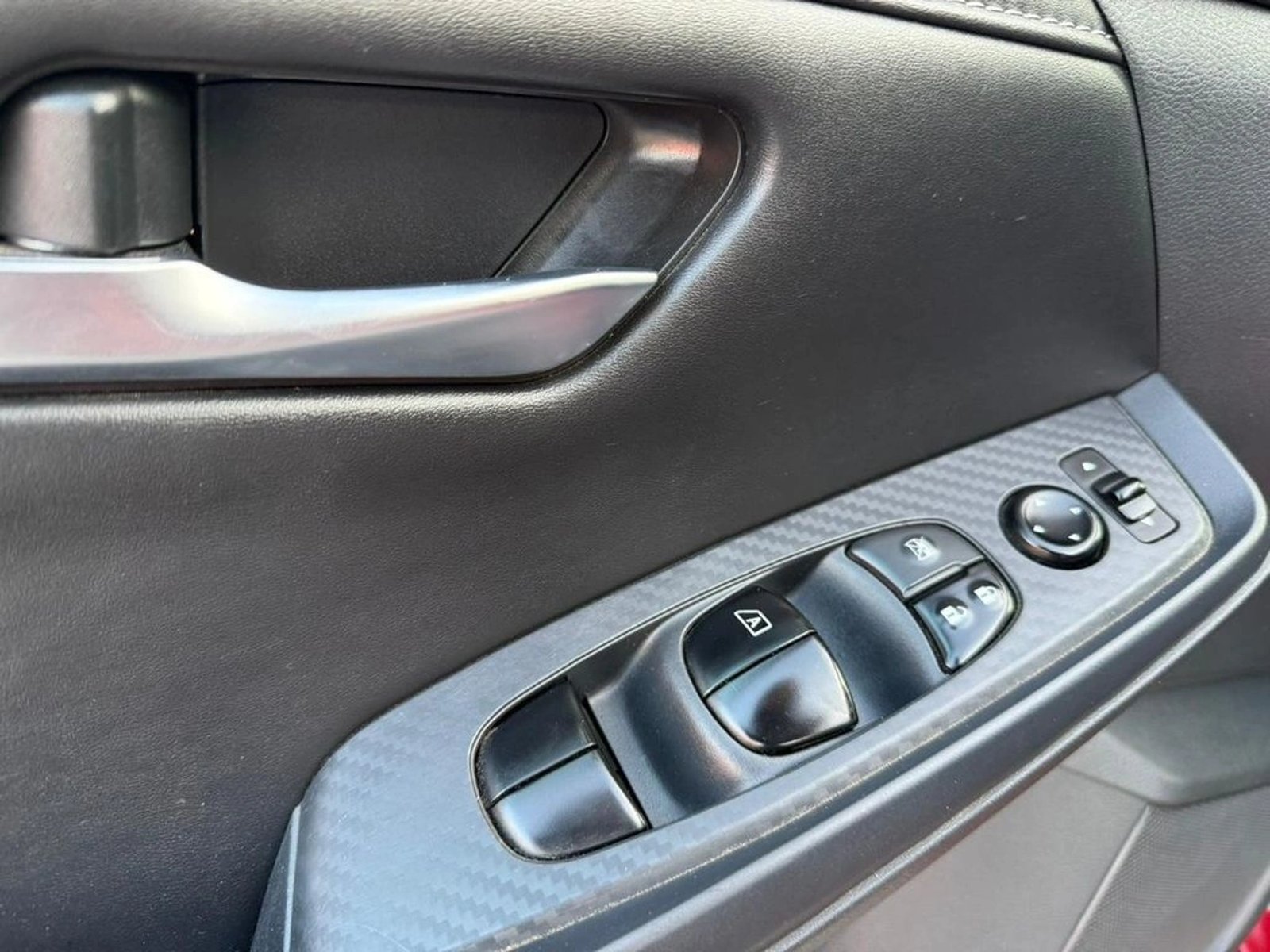 NISSAN SENTRA 2.0 SENSE 4X2 MT 4P 2023 - Imagen 13 de 14