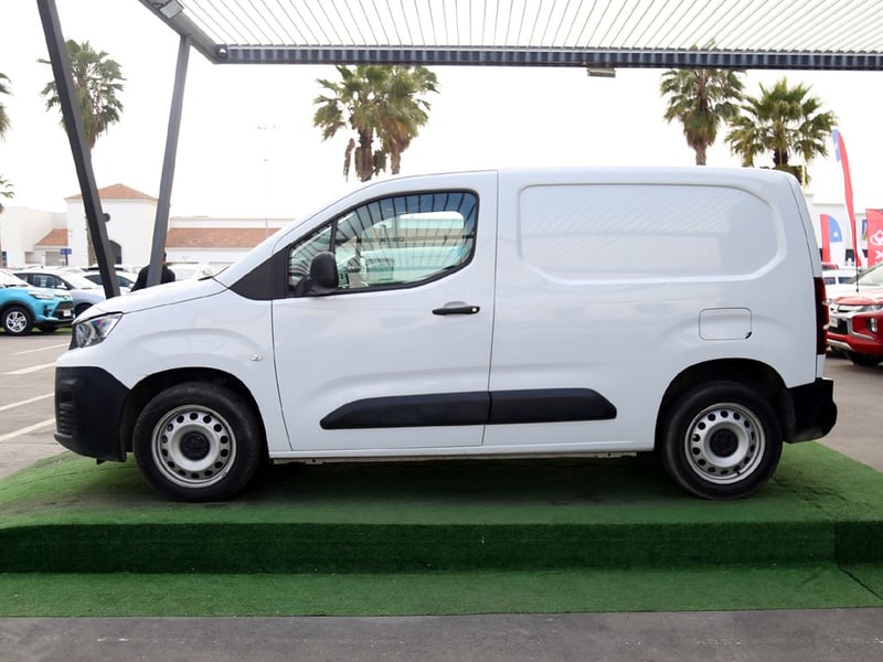 Peugeot PARTNER BLUEHDI 1.5 2023 - Imagen 11 de 20