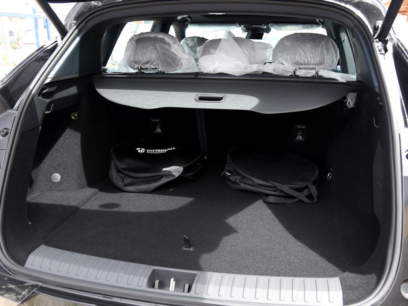 Lynk & Co 08 08 PHEV 2027 - Imagen 10 de 20