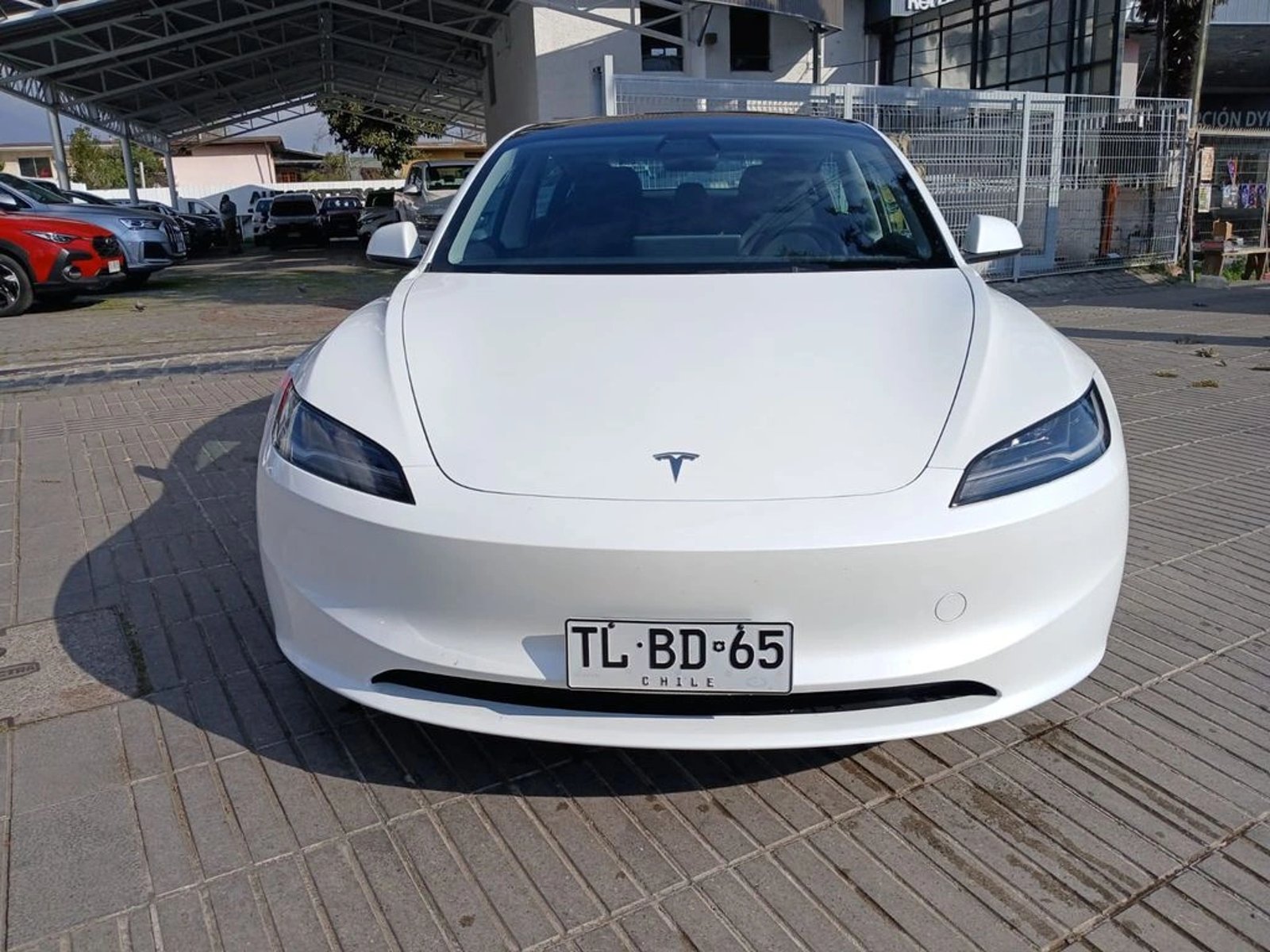 Tesla MODEL 3 Model 3 Long Range AWD Dual Motor 2024 - Foto 2 de 16