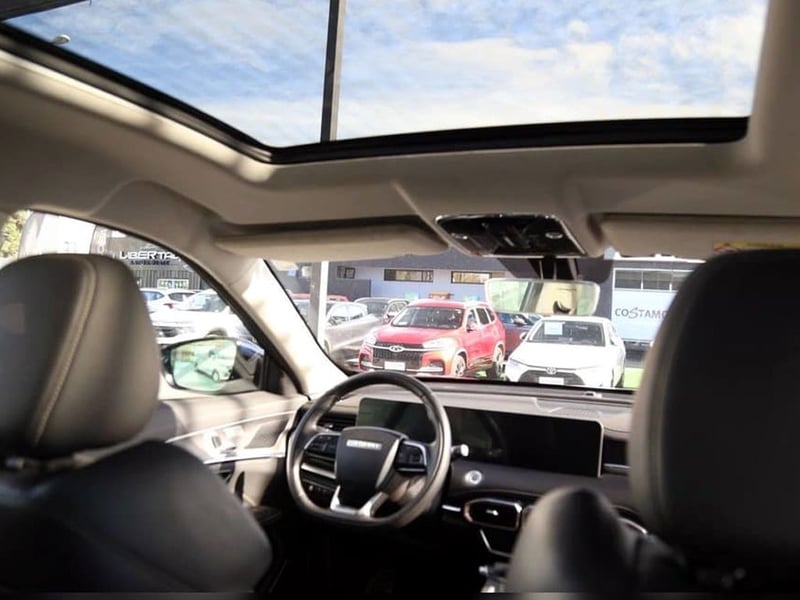 Jetour X70 PLUS 1.5T 4X2 AT 5P 2024 - Imagen 17 de 20