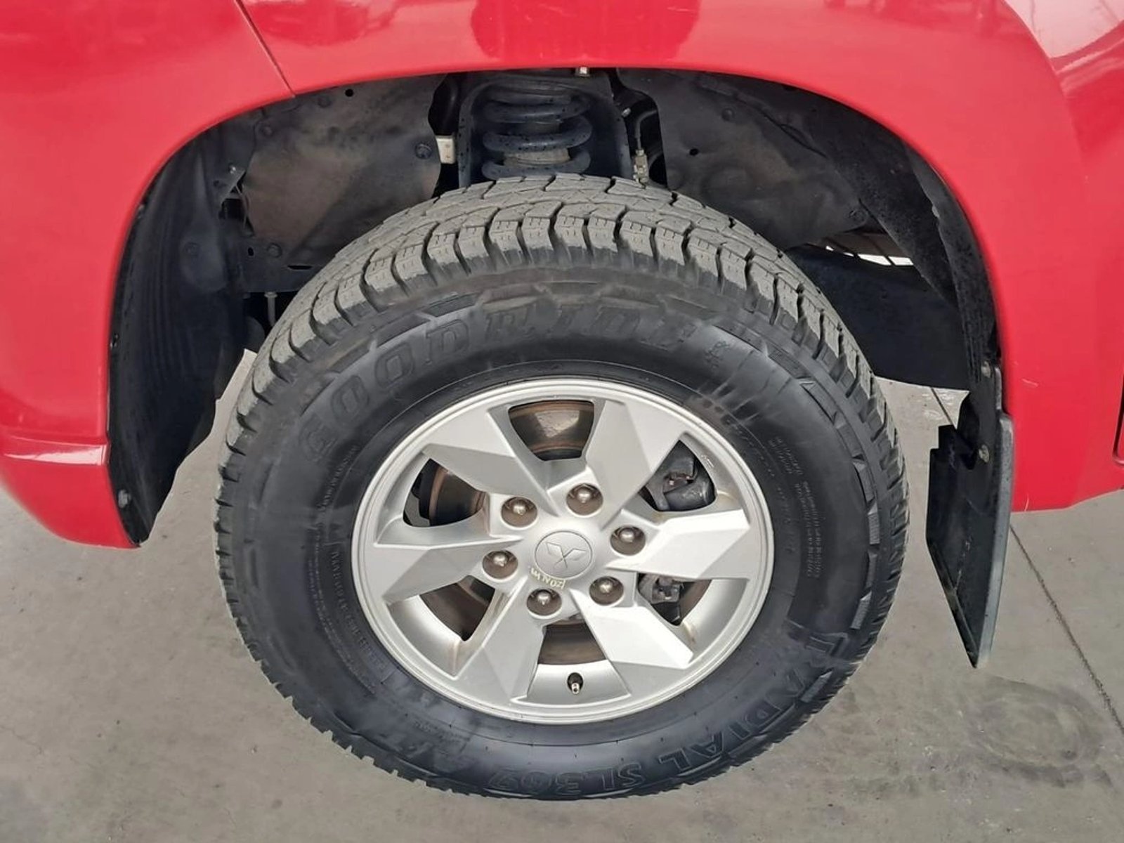 Mitsubishi L200 KATANA CRT 4X4 MT DIESEL 2022 - Imagen 10 de 20