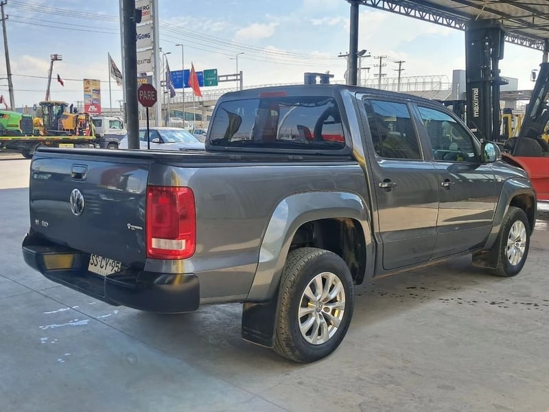 Volkswagen AMAROK COMFORTLINE AT 4X4 2.0 2023 - Imagen 6 de 20