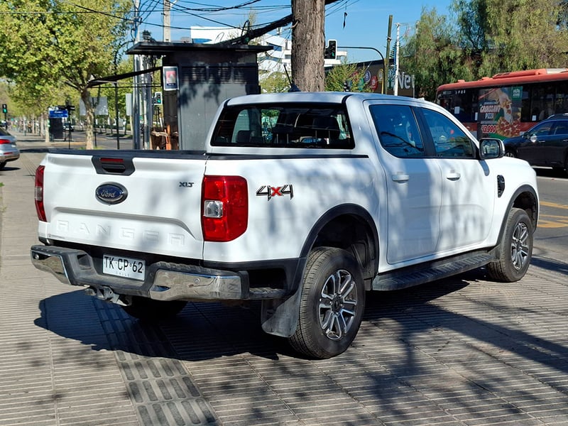 Ford RANGER 2.0 XLT 4X4 AT 2024 - Imagen 6 de 20