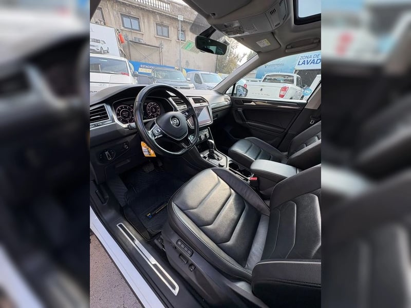 Volkswagen TIGUAN 2.0 TSI SPORT 4MOTION 4X4 180HP AT 5P. 2019 - Imagen 14 de 20