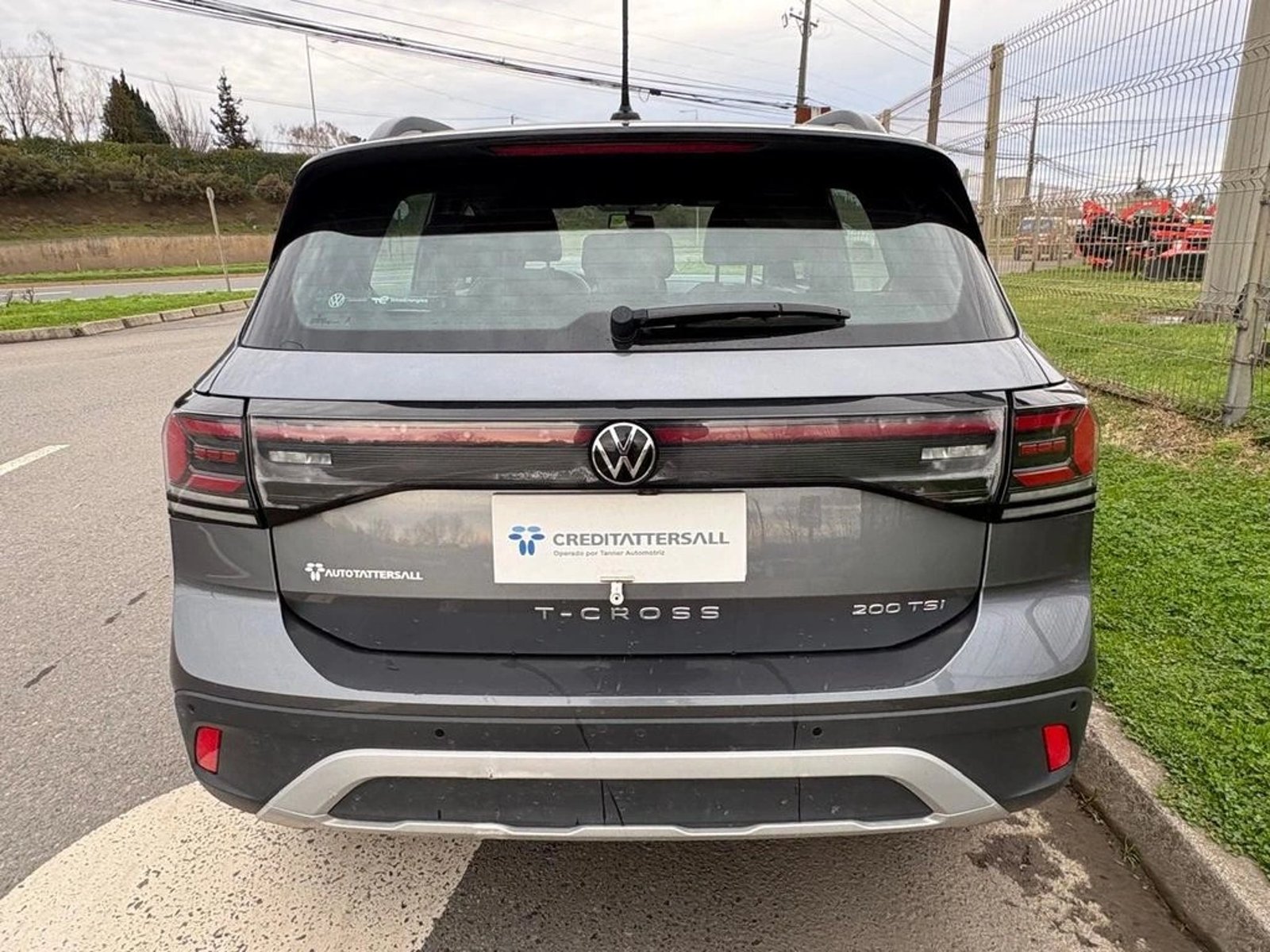 Volkswagen T-CROSS 1.0 TSI COMFORTLINE AT 2025 - Imagen 7 de 12