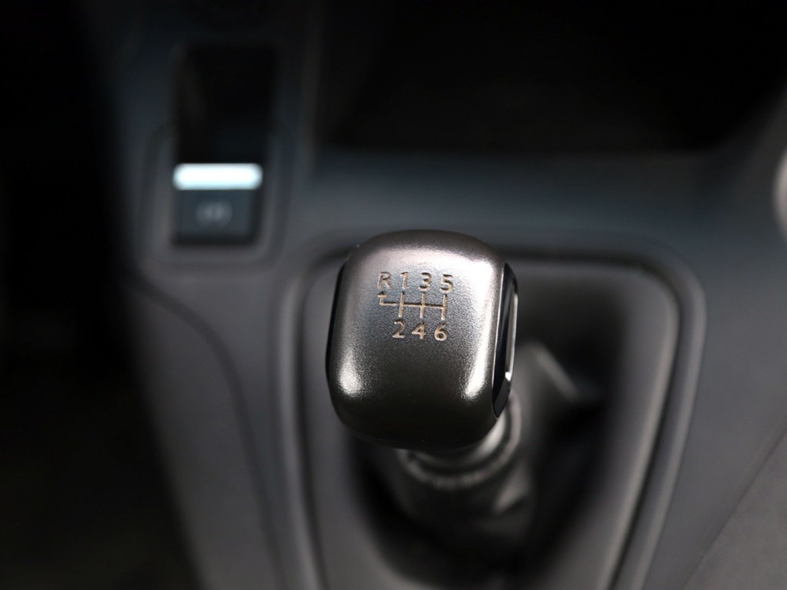 Peugeot PARTNER 1.5 L1 BLUEHDI 2023 - Imagen 18 de 20