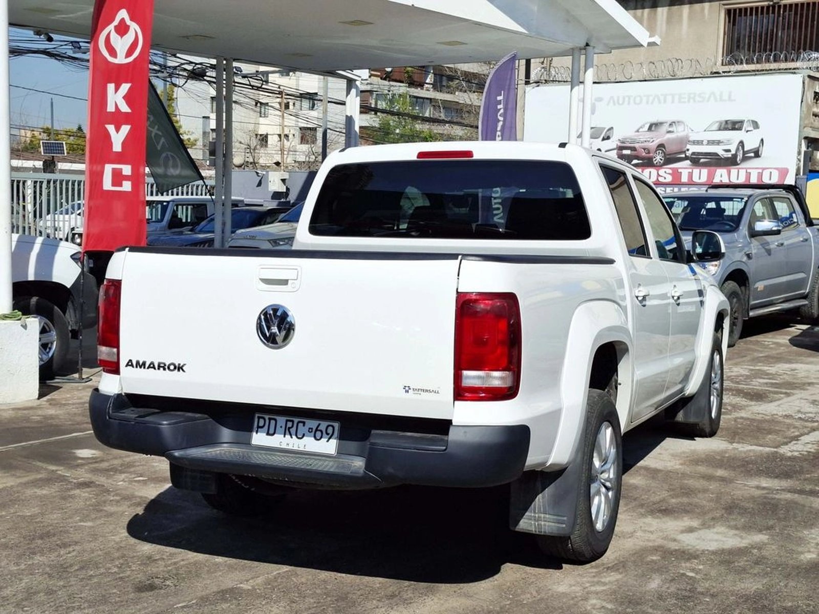 Volkswagen AMAROK TREDLINE 2.0 MT 4X2 2021 - Imagen 7 de 20