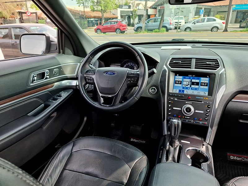 Ford EXPLORER 2.3 LIMITED ECOBOOST 4X4 AT 5P 2019 - Imagen 9 de 20