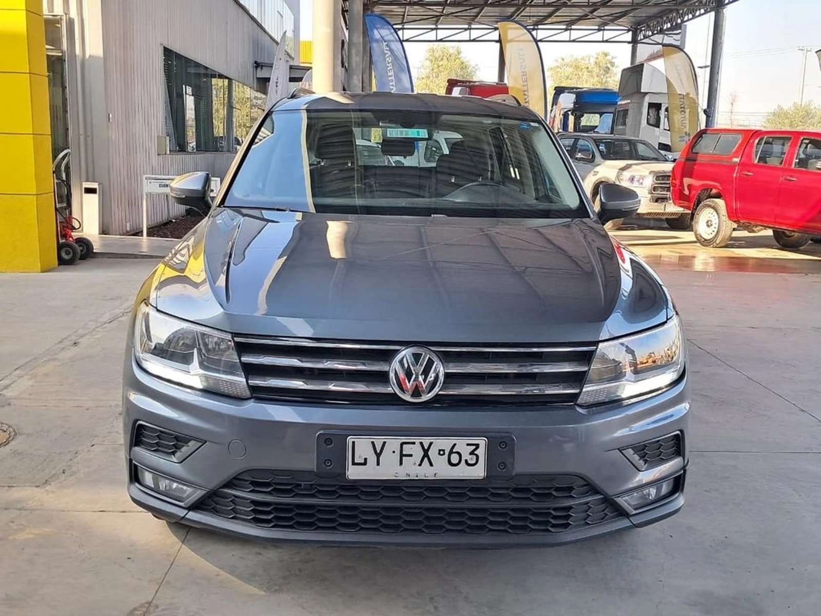 VOLKSWAGEN TIGUAN 1.4 TSI COMFORTLINE 5P AT 2020 - Foto 3 de 18