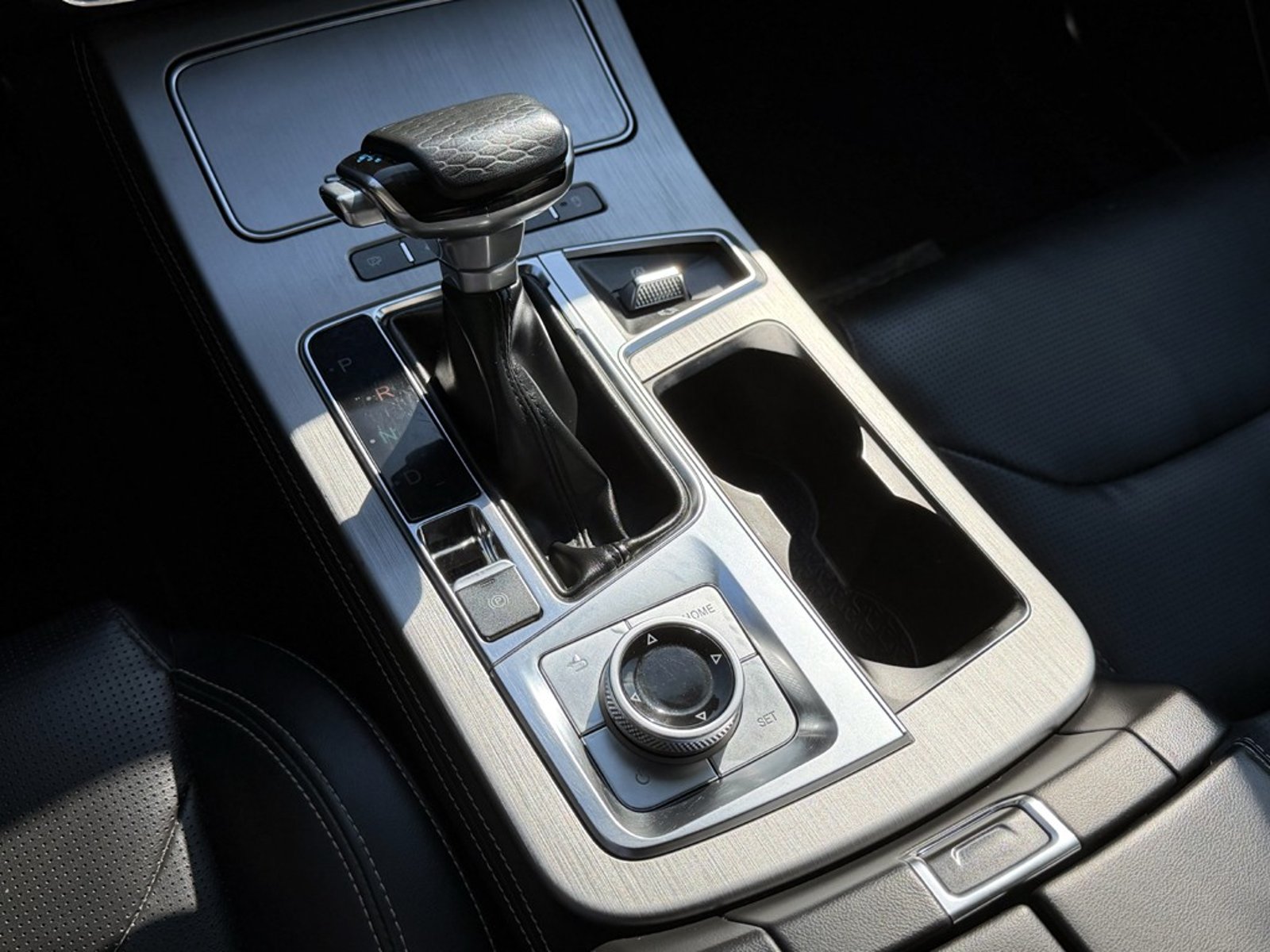 JETOUR X70 PLUS 1.5 GL AT 2024 - Imagen 14 de 20