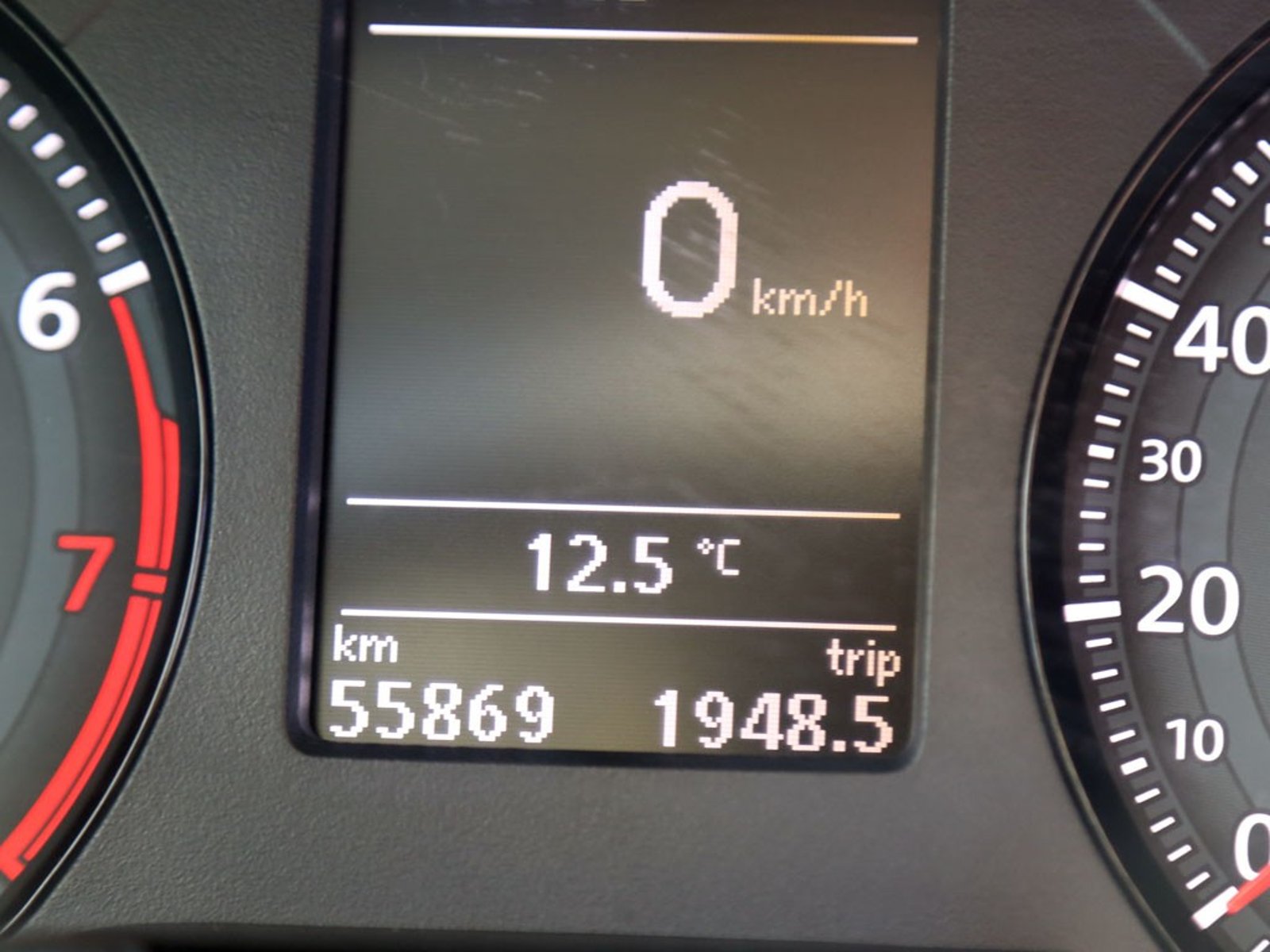 VOLKSWAGEN SAVEIRO 1.6 DC MT 2021 - Imagen 17 de 20