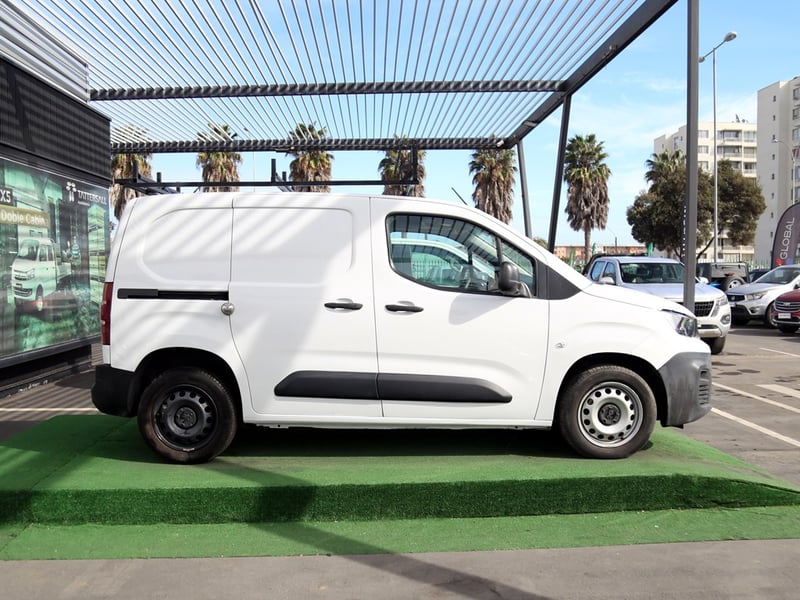 Peugeot PARTNER 1.5 L1 HDI MT 2023 - Imagen 4 de 20