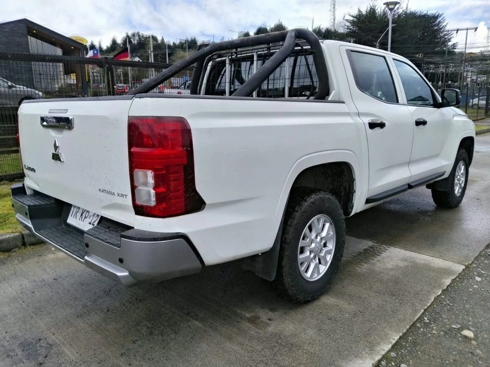 Mitsubishi L200 KATANA XRT 2024 - Foto 2 de 8