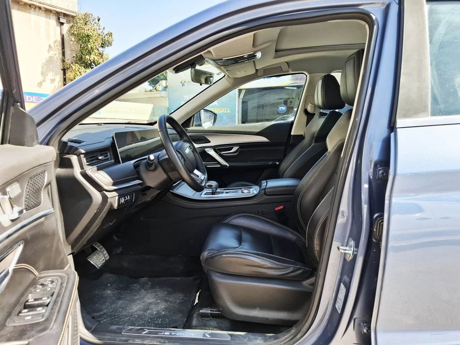 JETOUR X70 PLUS 1.5 2024 - Imagen 13 de 20