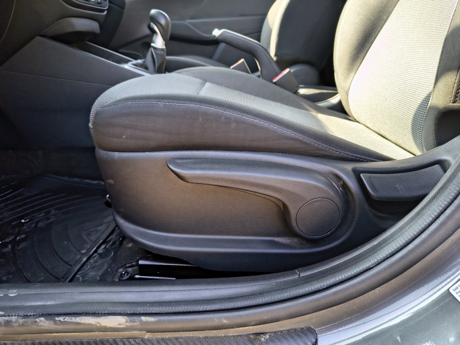 HYUNDAI ACCENT 1.4 HCI VALUE 2022 - Imagen 9 de 20