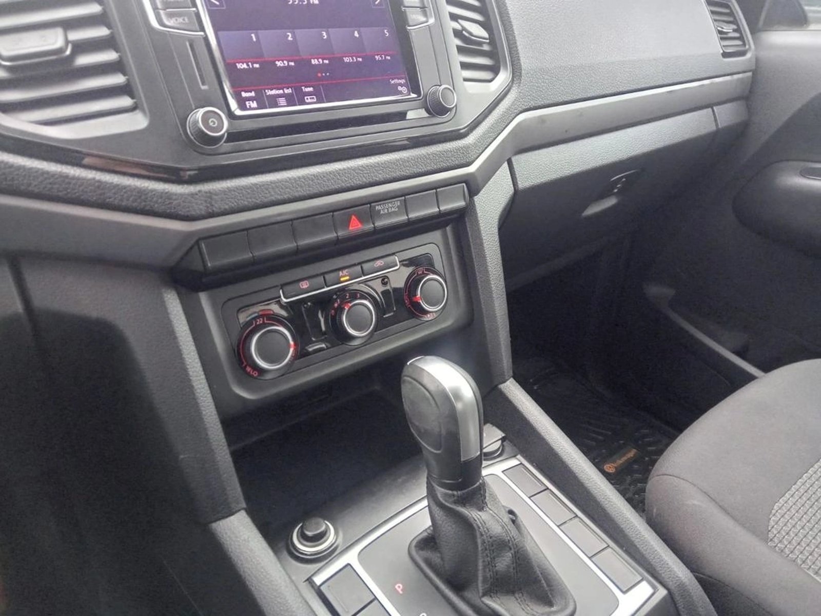 Volkswagen AMAROK AMAROK COMFORTLINE AT 2023 - Imagen 9 de 9