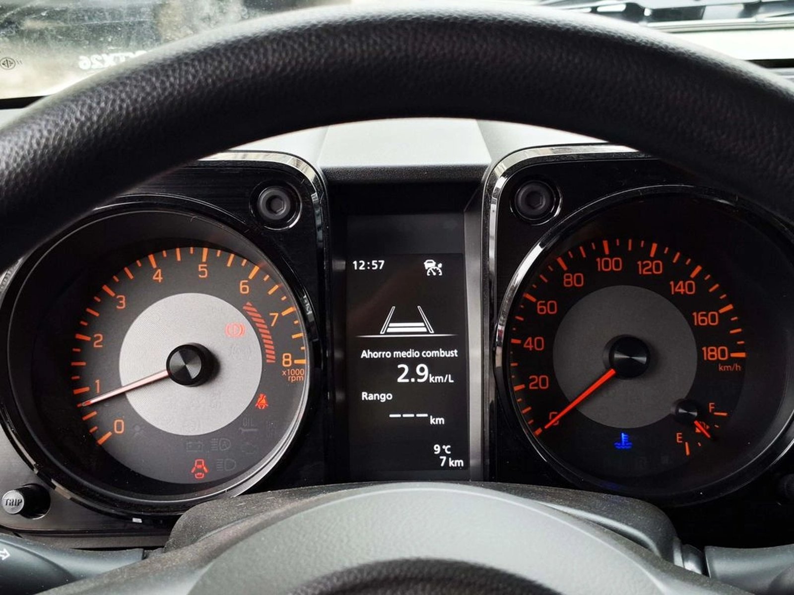 Suzuki JIMNY GL WINCHE MT 2026 - Imagen 20 de 20