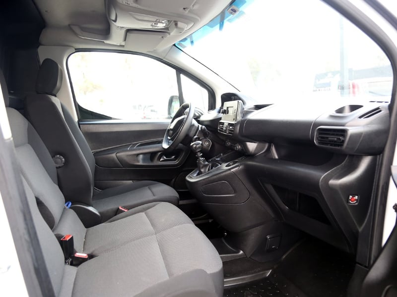 Peugeot PARTNER BLUEHDI 1.5 2023 - Imagen 16 de 20
