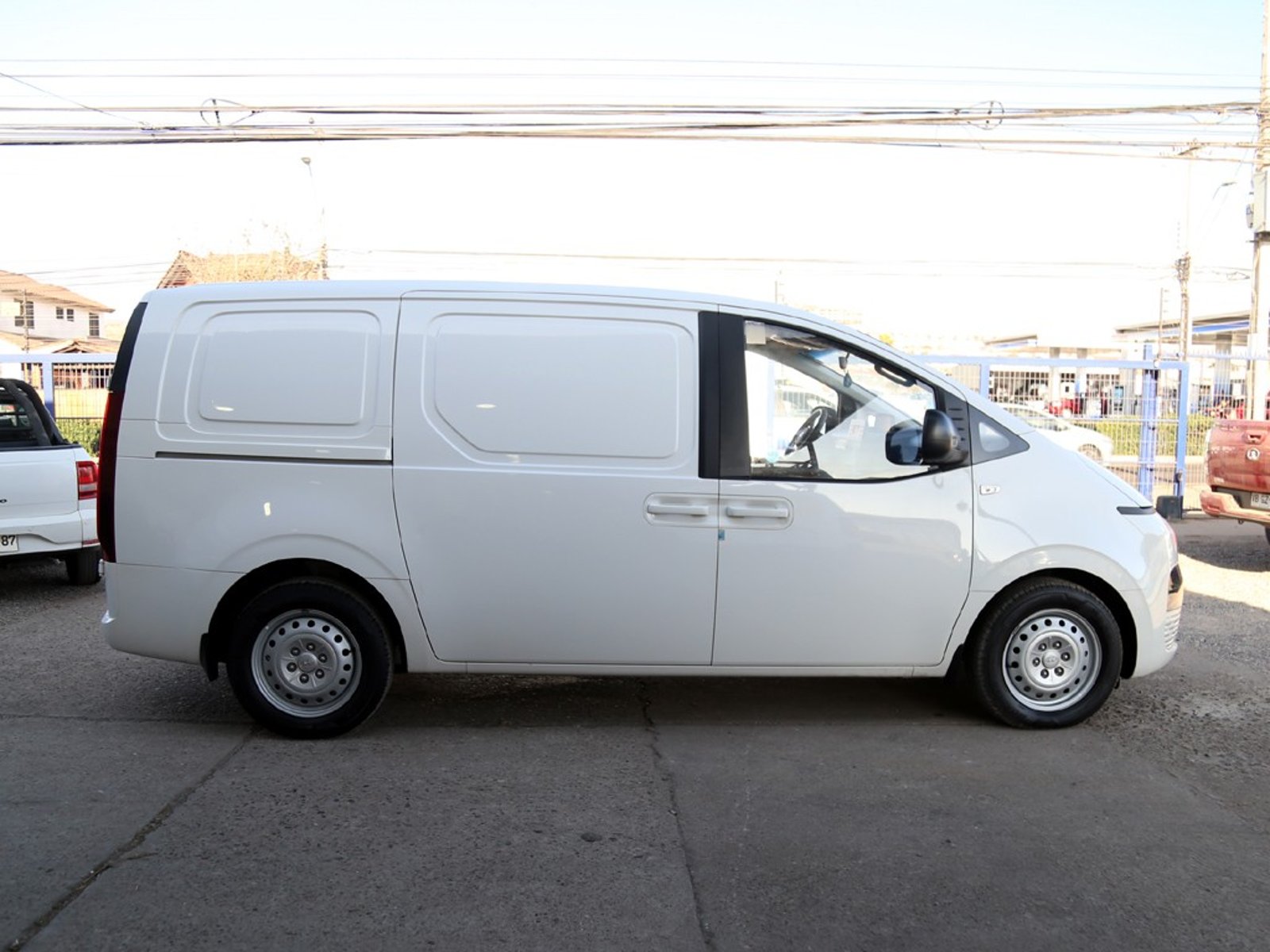 HYUNDAI STARIA 2.2 US4 MB CRDI 11P 2023 - Imagen 4 de 20