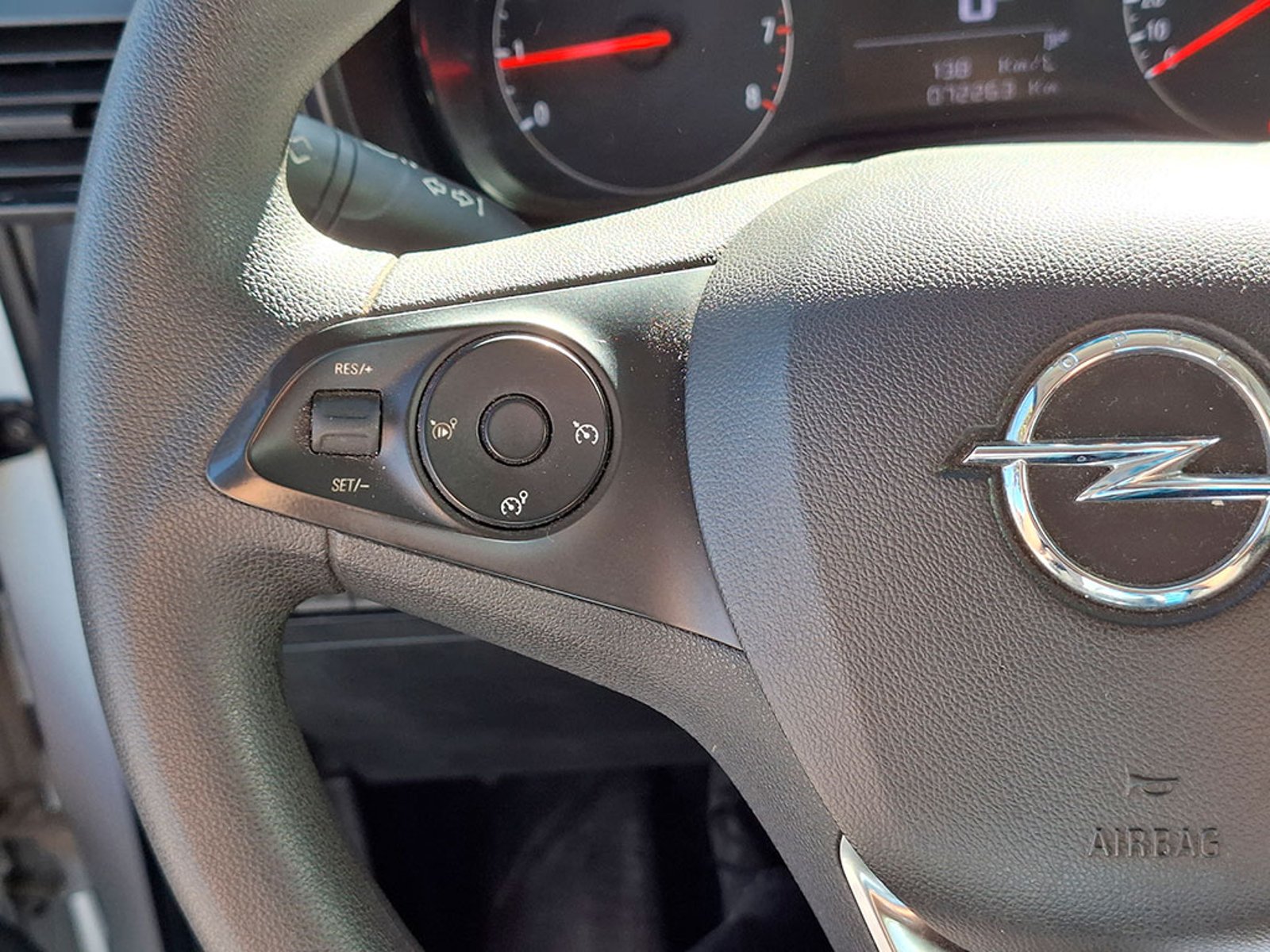 OPEL COMBO 1.5 MT 2023 - Imagen 7 de 18