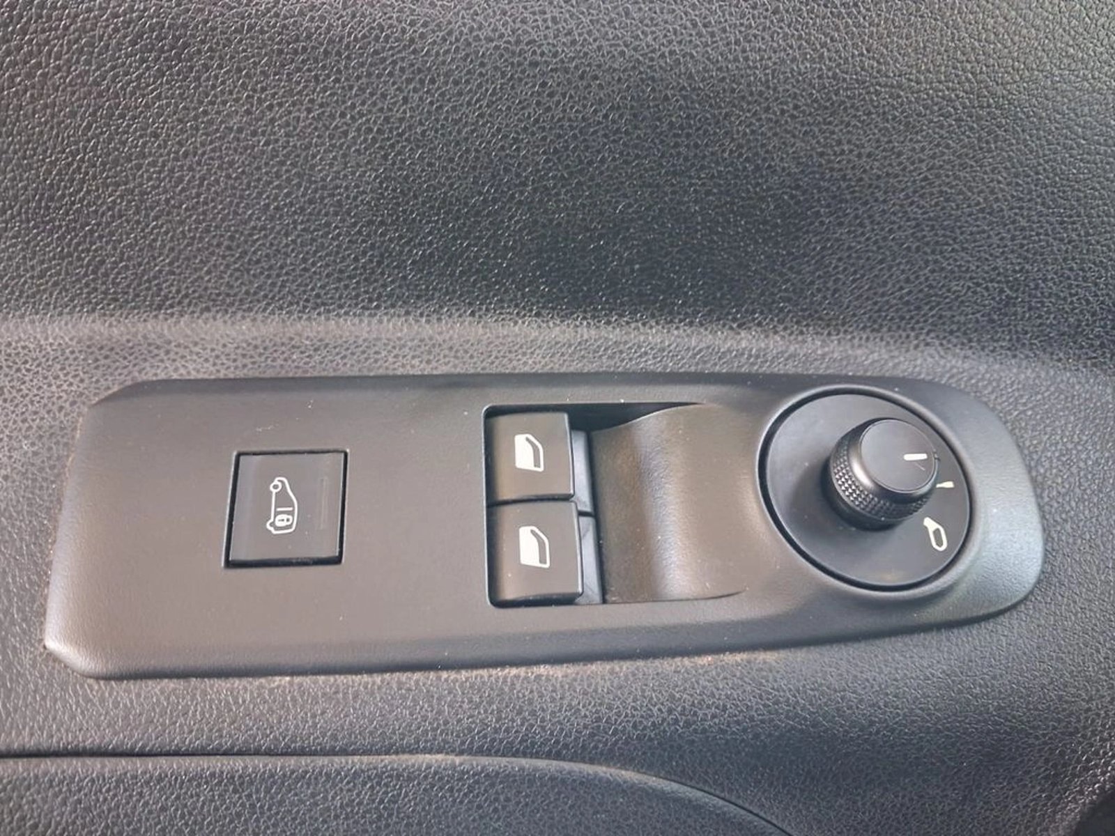 Peugeot PARTNER L1 1.5 2025 - Imagen 16 de 17