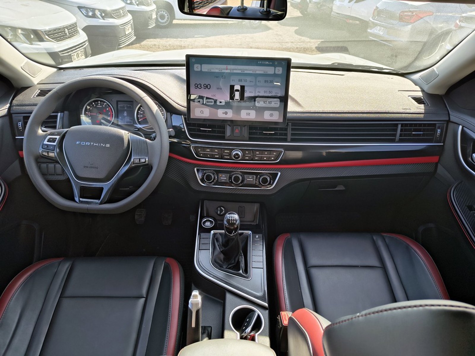 DONGFENG T5L LUX 1.8 MT 2025 - Imagen 18 de 20