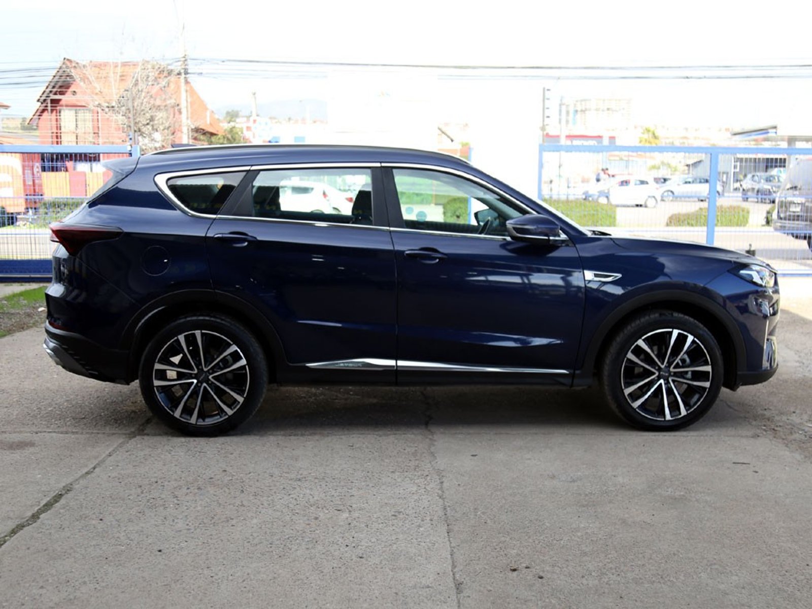 Jetour X70 PLUS 1.5 AT 2024 - Imagen 4 de 20