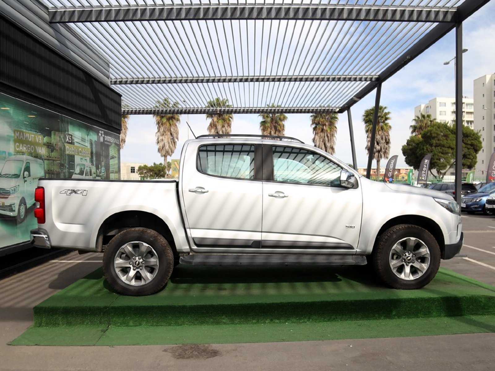 Chevrolet COLORADO LTZ 2.8 AT 4X4 2023 - Foto 4 de 20