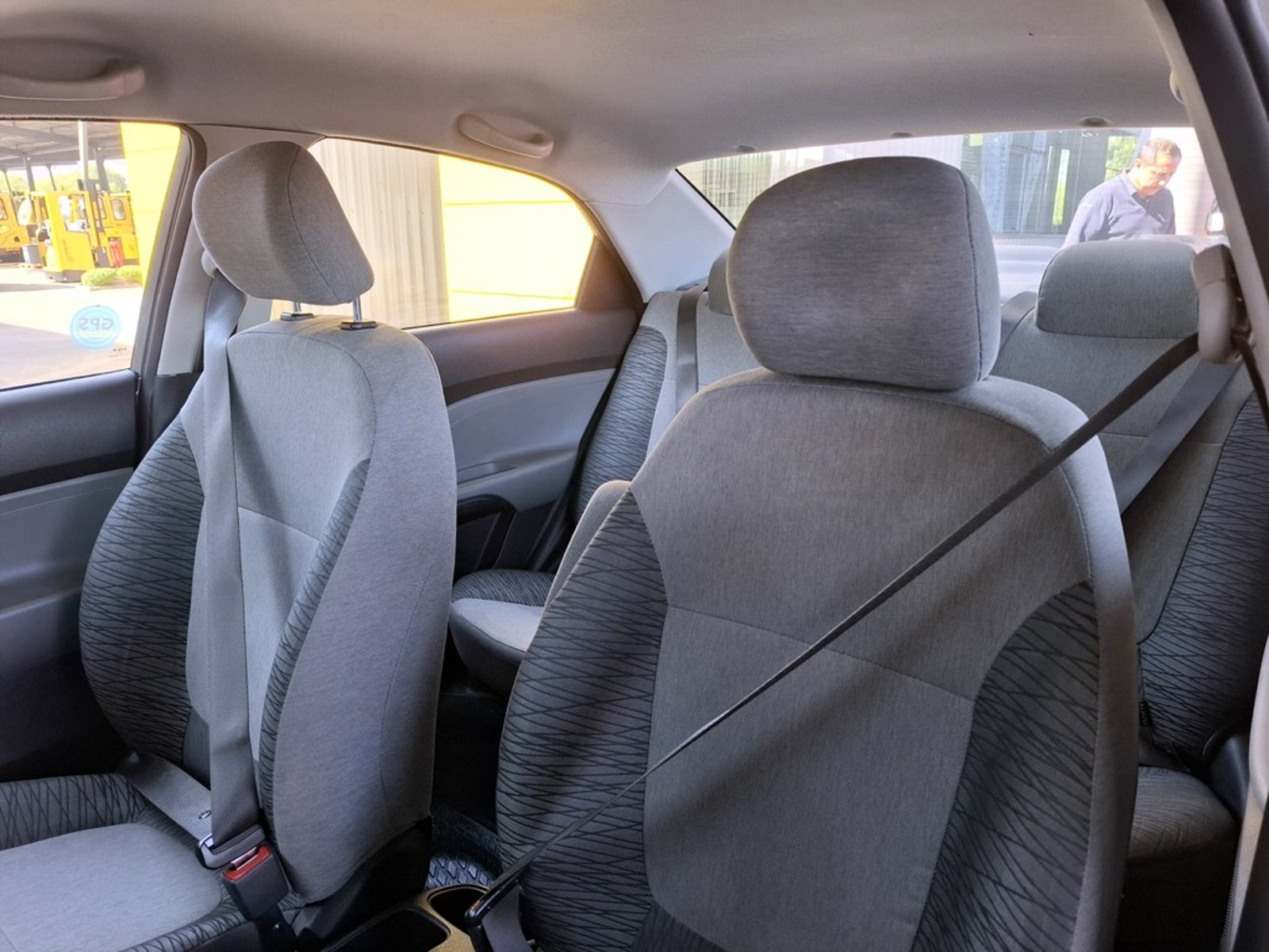 KIA SOLUTO LX 1.4 2023 - Imagen 13 de 20