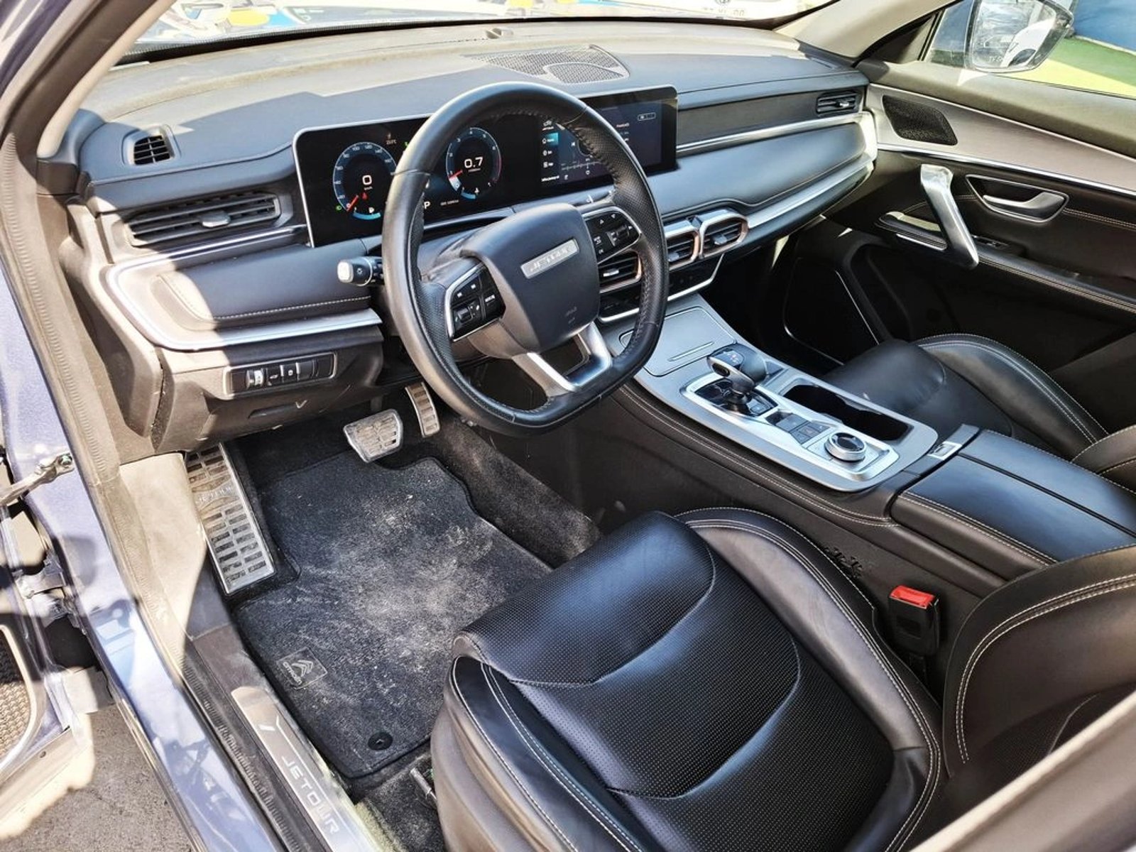 JETOUR X70 PLUS 1.5 2024 - Imagen 15 de 20