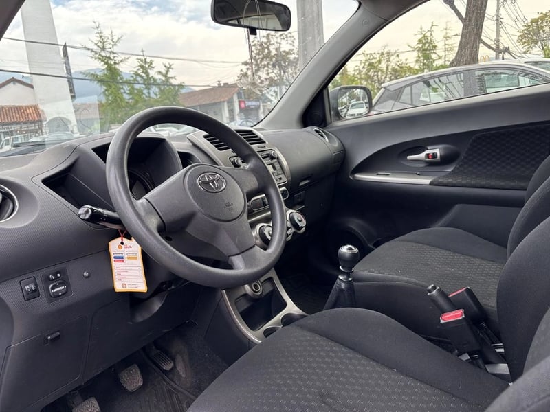 Toyota URBAN CRUISER MT 2013 - Imagen 13 de 20
