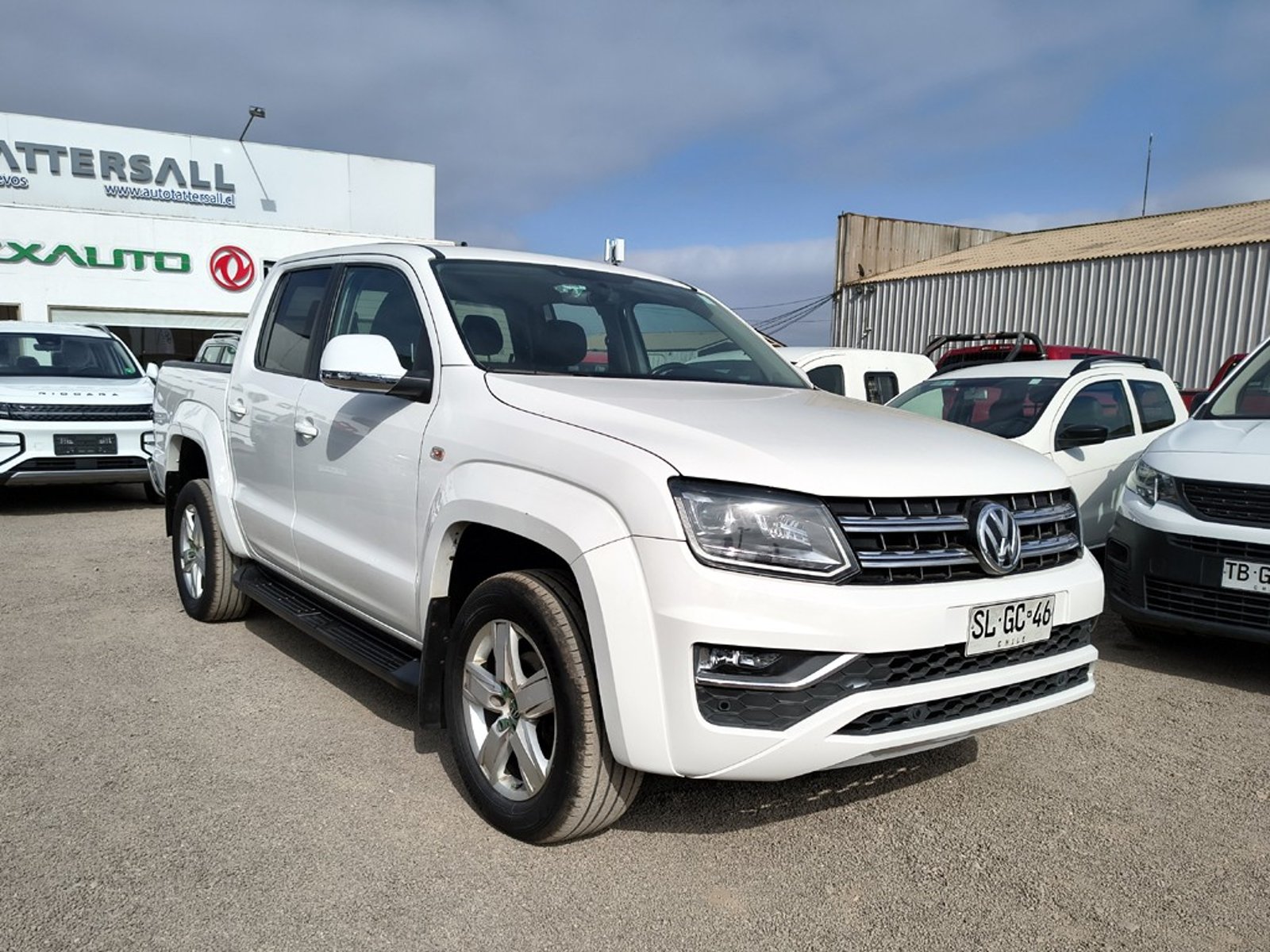 Volkswagen AMAROK 2.0 Highline AT 4X4 2023 - Foto 3 de 20