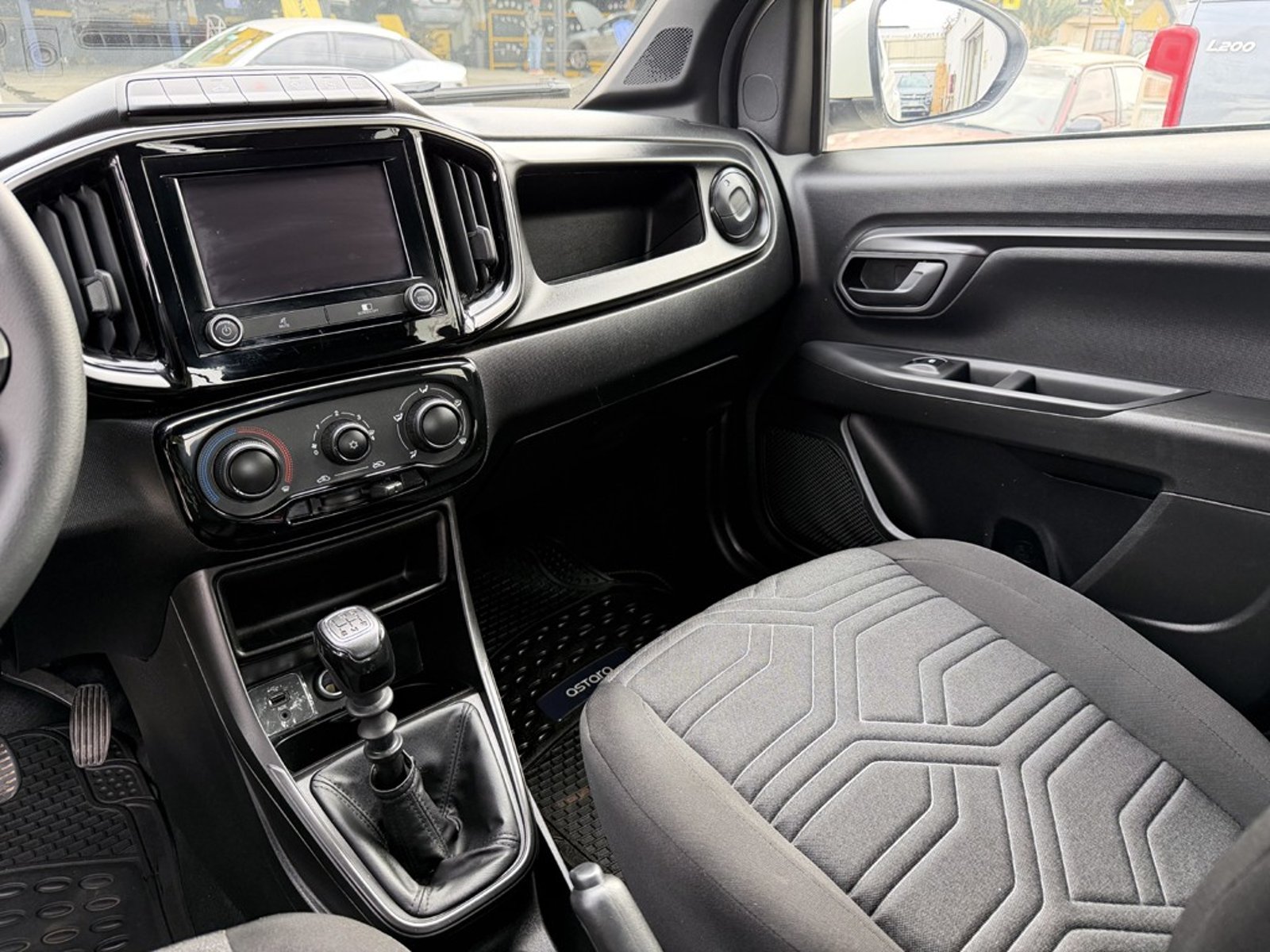 RAM 700 1.3 BIGHORN 2024 - Imagen 13 de 20