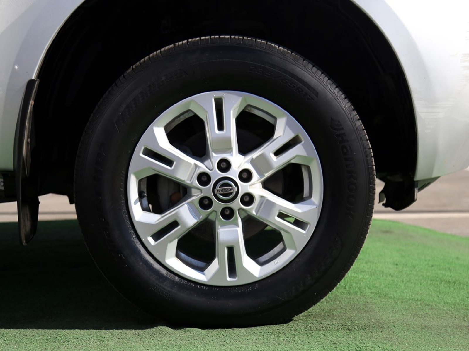 NISSAN NAVARA 2.3 AT 4X4 DIESEL 2022 - Imagen 10 de 20
