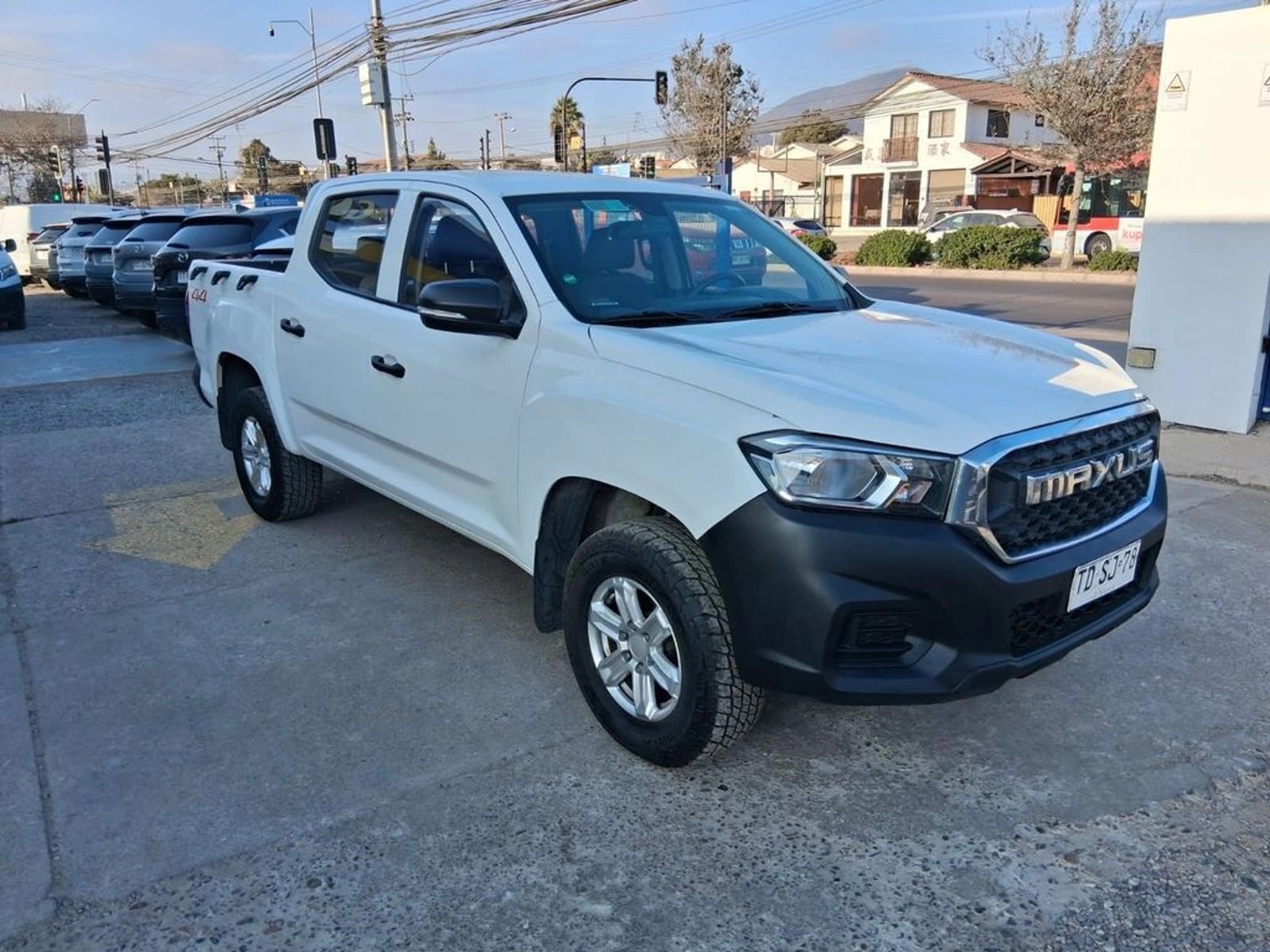 MAXUS T60 2.0 DX DIESEL 4X4 CAB. SIM. EURO6 6MT 2P 2024 - Imagen 3 de 18
