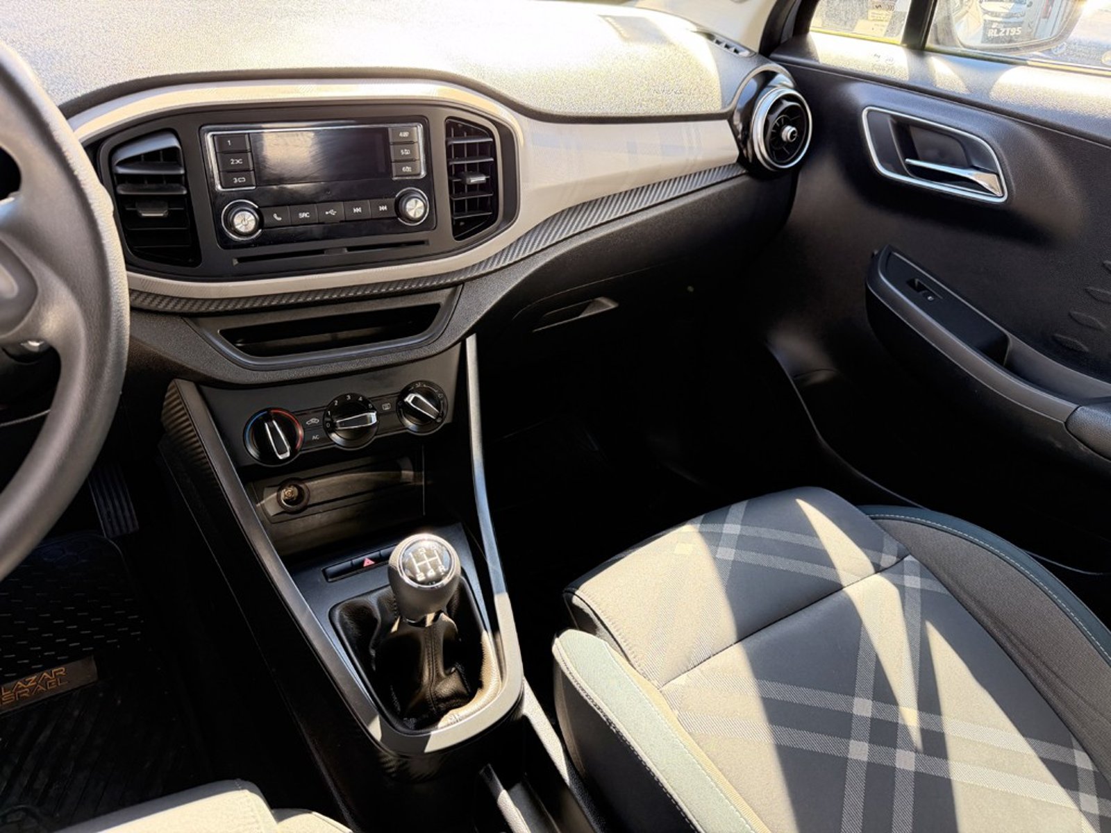 MG MG3 1.5 STD 2022 - Imagen 17 de 20