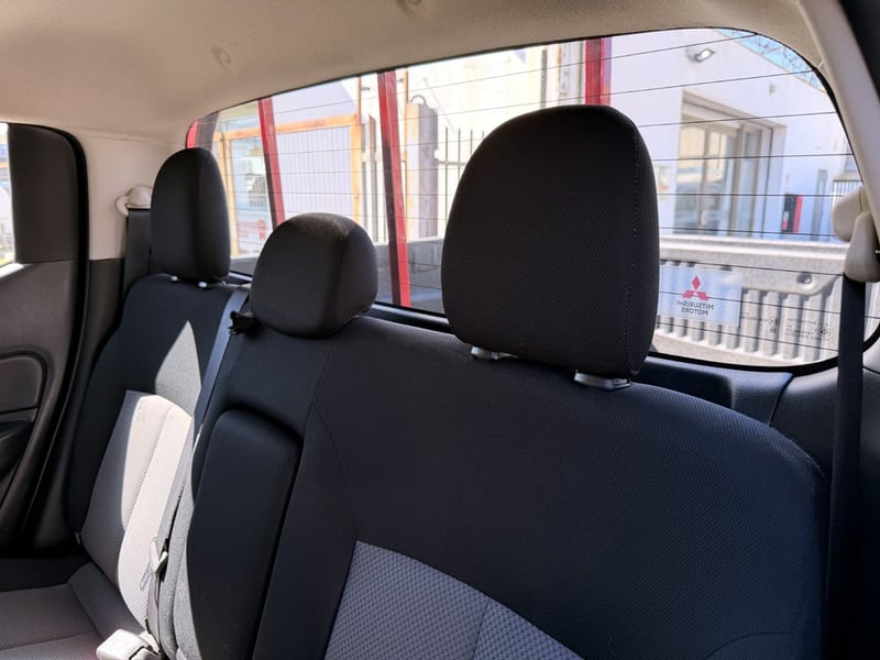Mitsubishi L200 KATANA CR 2.4 4X2 2022 - Imagen 19 de 20