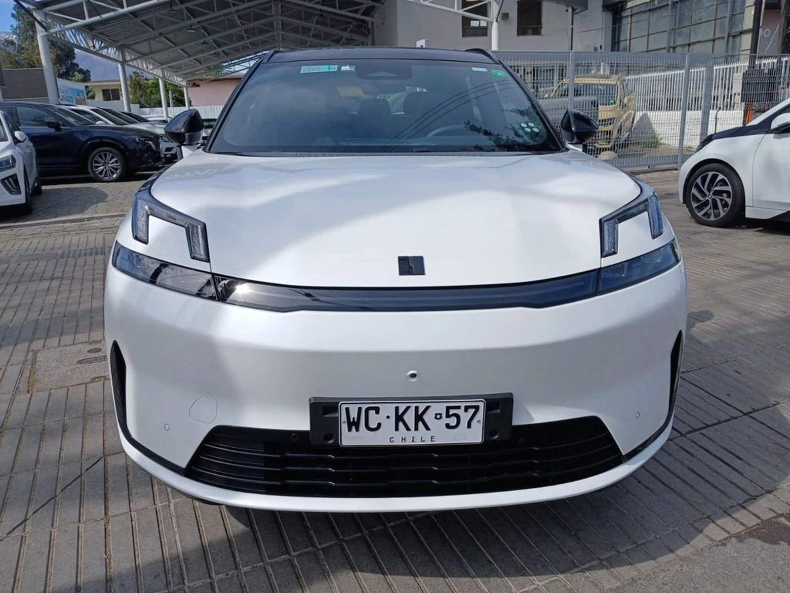 Lynk & Co 08 08 Pro 1.5T Hibrido 2027 - Foto 2 de 16