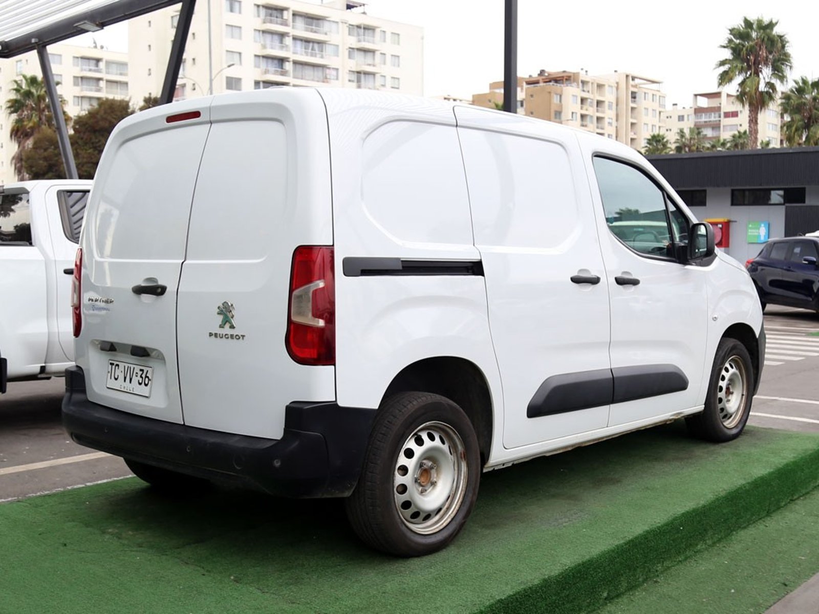 Peugeot PARTNER 1.5 L1 BLUEHDI 100 MT DIESEL 2024 - Imagen 7 de 19