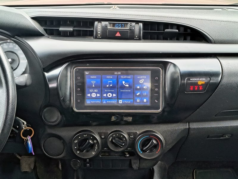 Toyota HILUX HILUX TSS 2.4 Diesel 4X2 T/M 2022 - Imagen 16 de 20